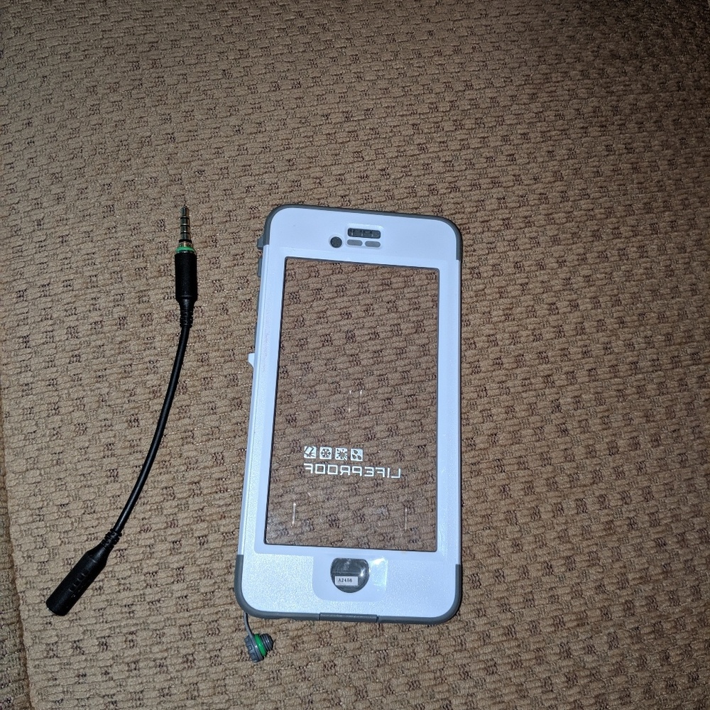 iPhone 6 LifeProof case w/ headphone adapter